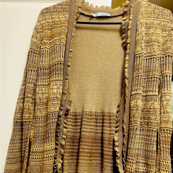 Cardigan - Picture 1 of 4